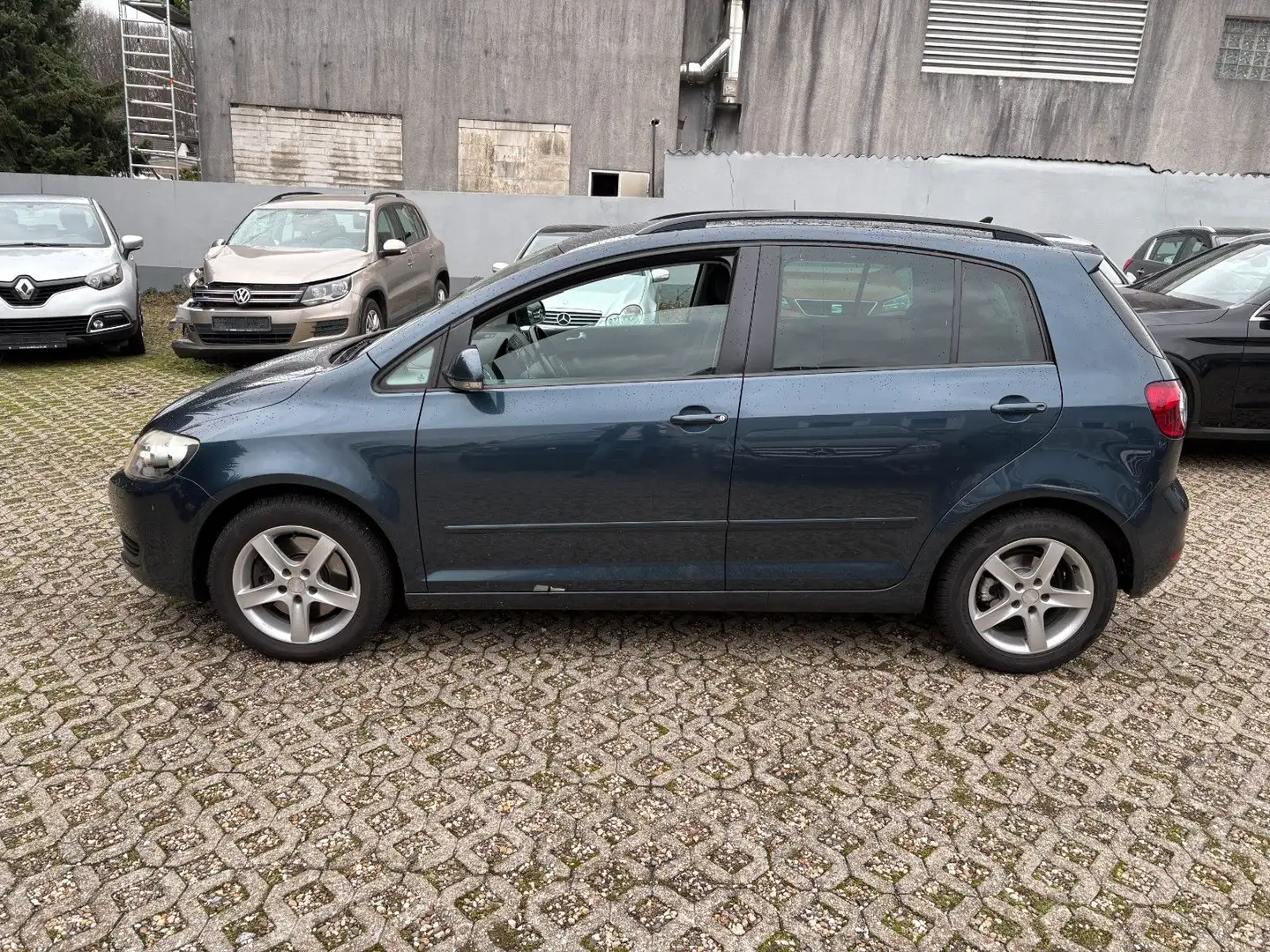 Volkswagen Golf Plus VI Comfortline NAVI PDC KAMERA SHZ Mavi - 2