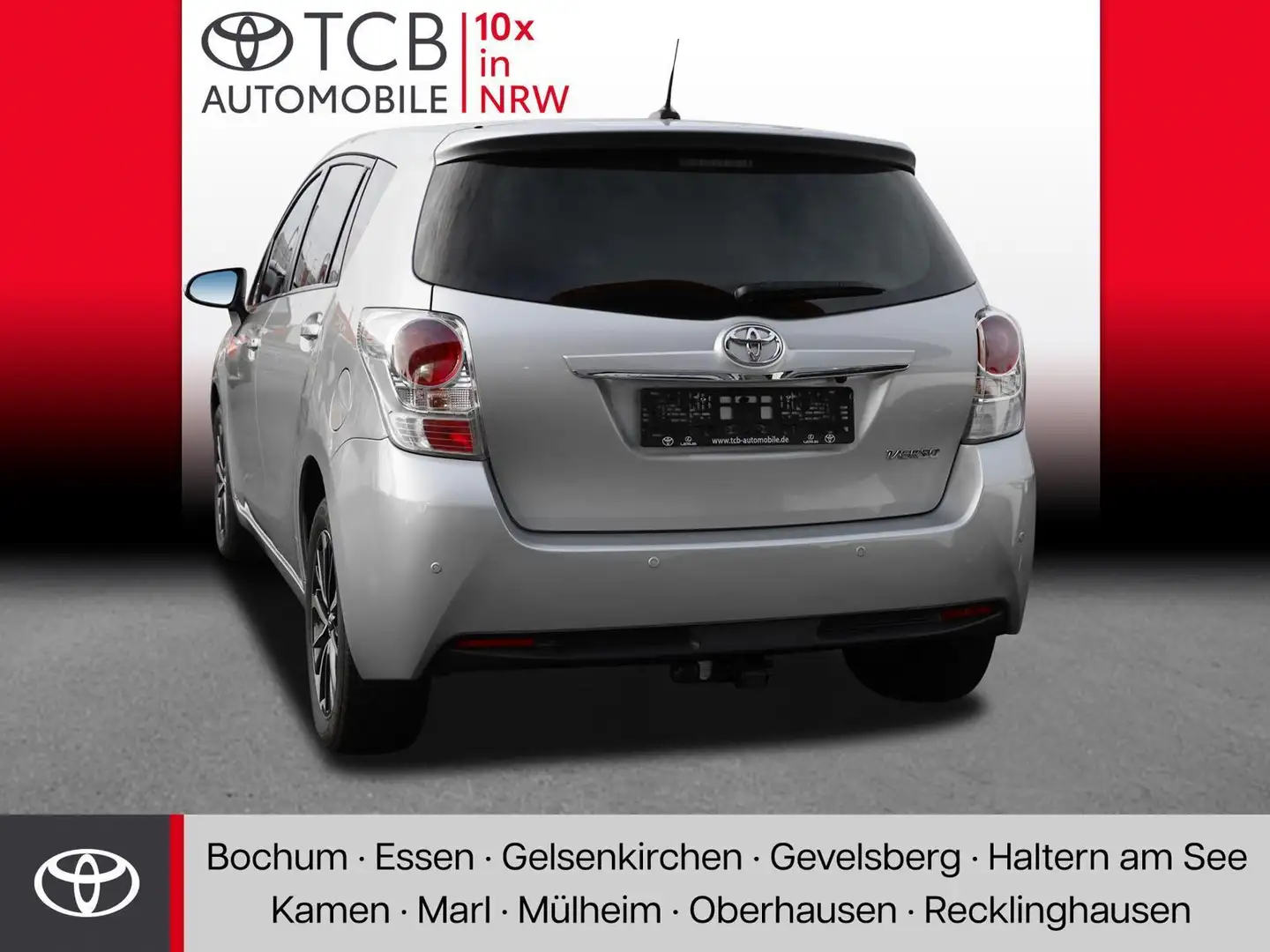 Toyota Verso 1.8 Executive 5-Sitzer LEDER XENON SHZ PDC Silber - 2