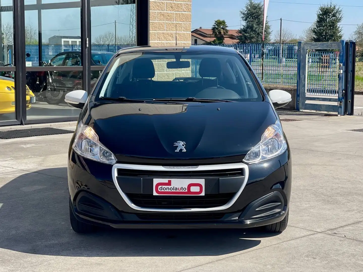 Peugeot 208 1.2 puretech Like *PROMOTAN0%*LEGGERE DESCRIZIONE* Black - 2