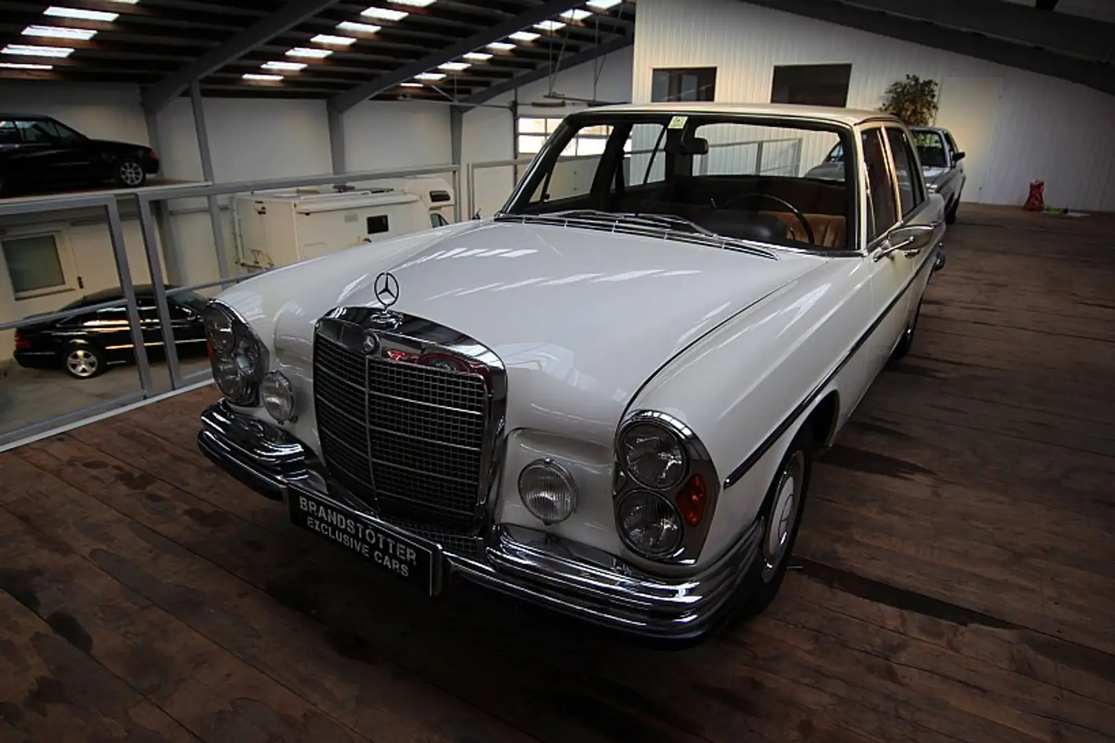 Mercedes-Benz S 280 SE Weiß - 1