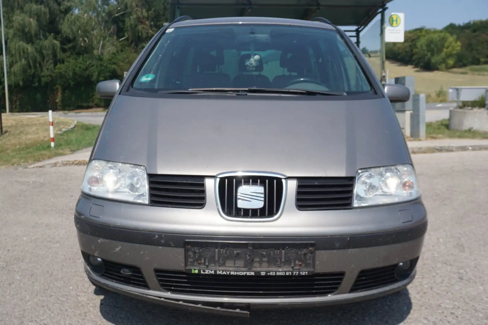 SEAT Alhambra 2.0 TDI DPF Stylance Grau - 1