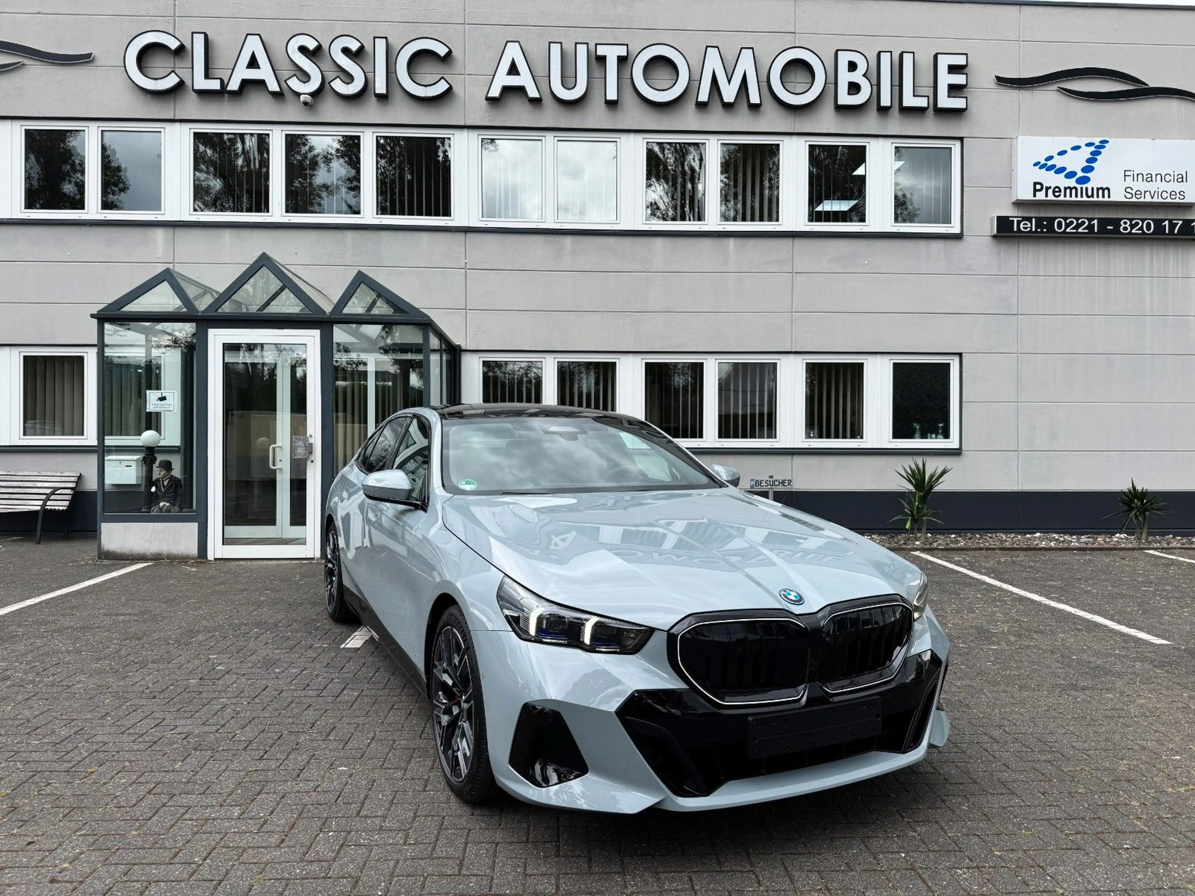 BMW 530 e M Sportpaket/Panorama/21 Zoll/360°Kamera — photo 3