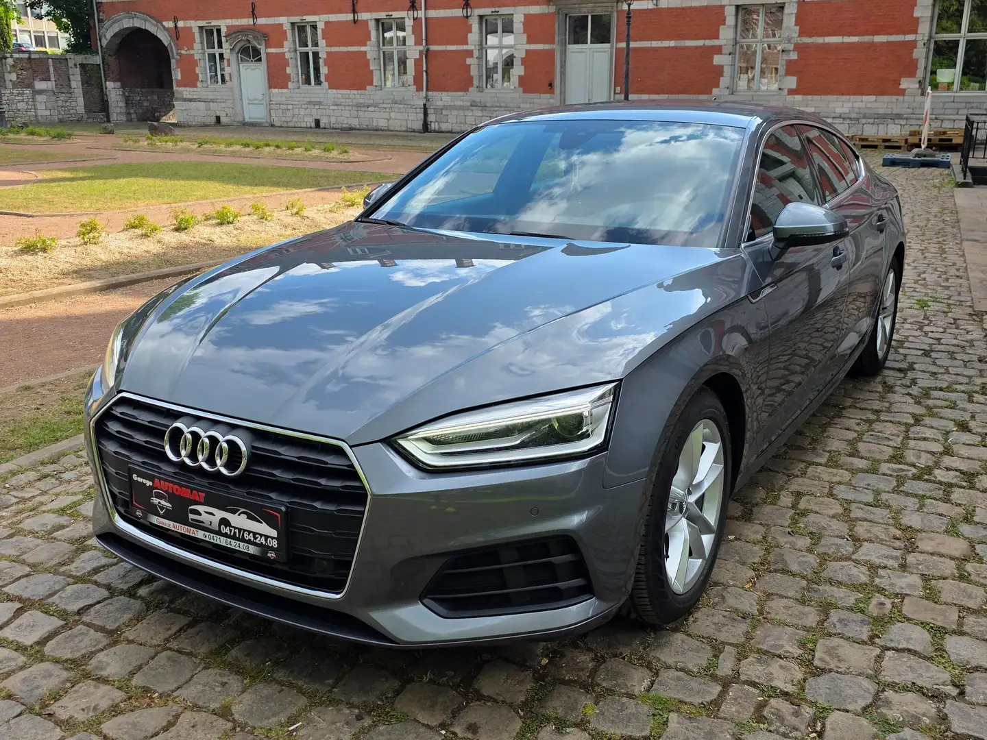 Audi A5 VIRTUAL COKPITNAVI//LED//GARANTIE// Grau - 1