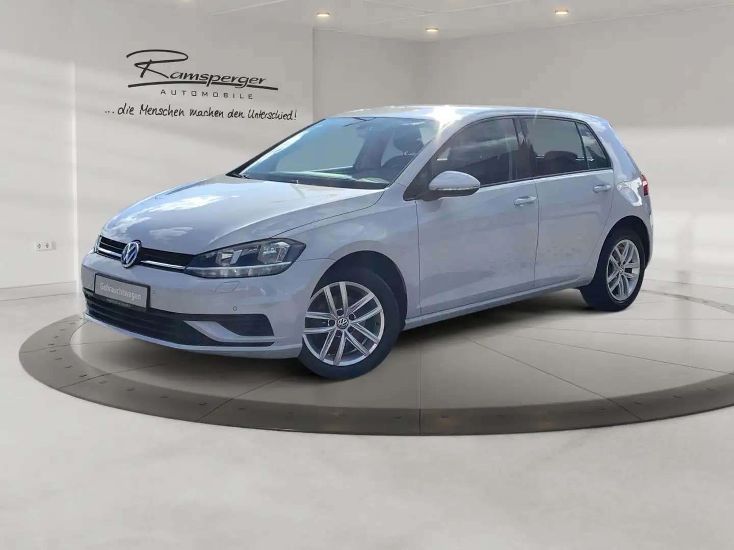 Volkswagen Golf VII 1.0 TSI Trendline Climatronic SHZ PDC Weiß - 2