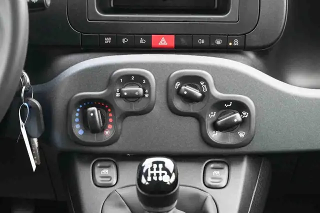 Fiat Panda view 15