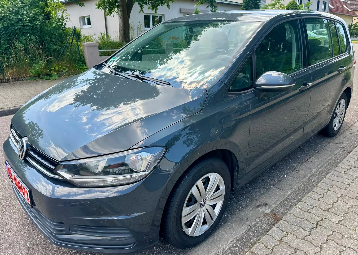 Volkswagen Touran Trendline BMT/Start-Stopp Grau - 1
