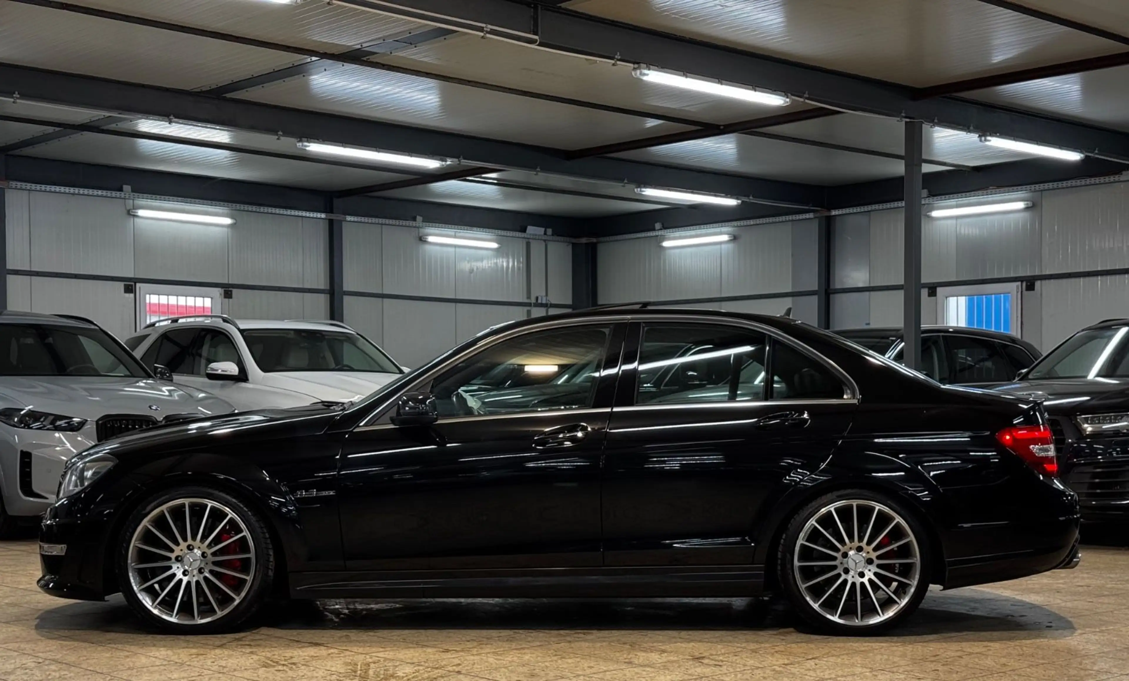 Mercedes-Benz C 63 AMG Lim. PERF.PACK*MEMO*SGLD*BIXEN*H&K*KAME — photo 5