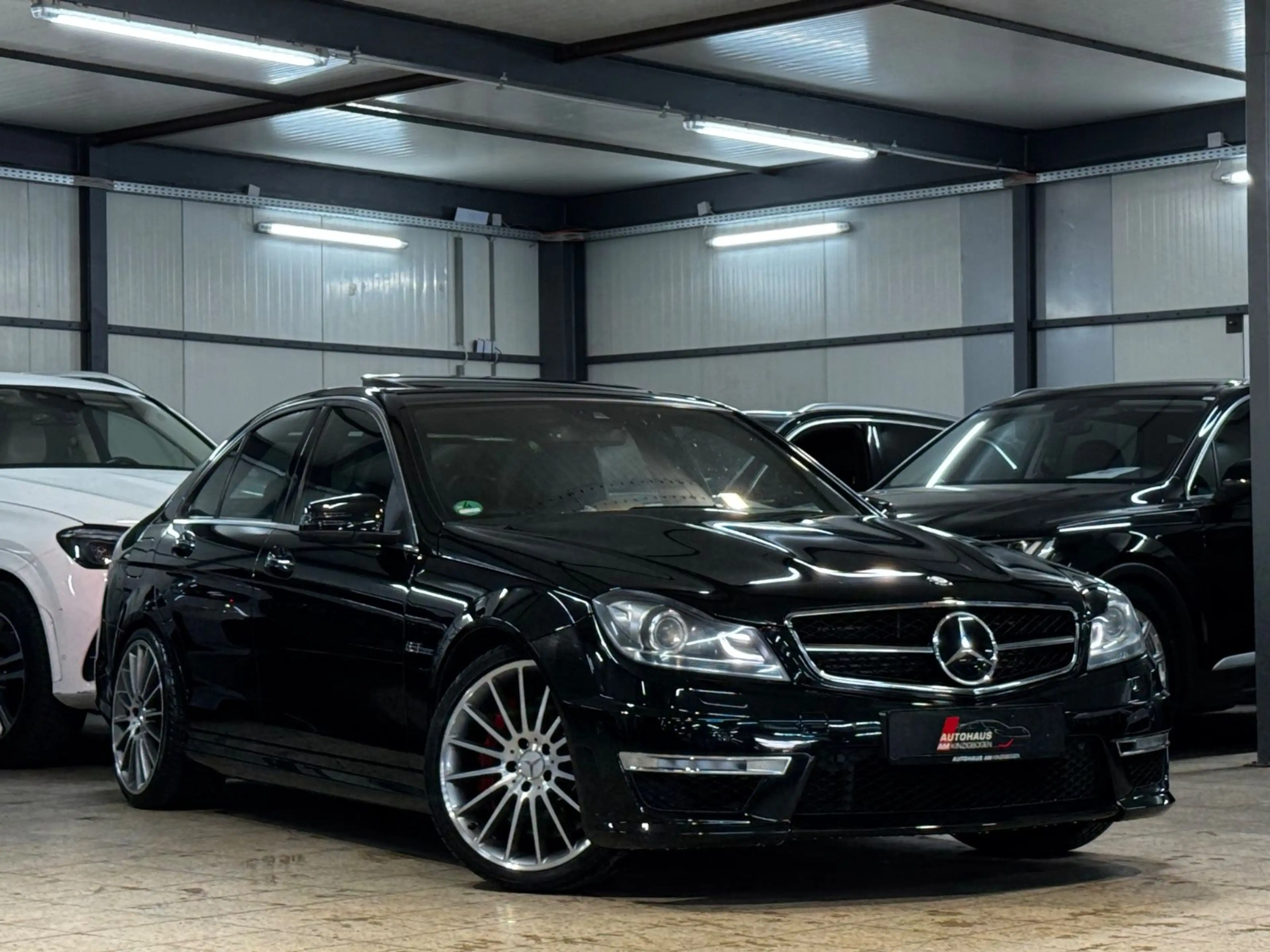Mercedes-Benz C 63 AMG Lim. PERF.PACK*MEMO*SGLD*BIXEN*H&K*KAME