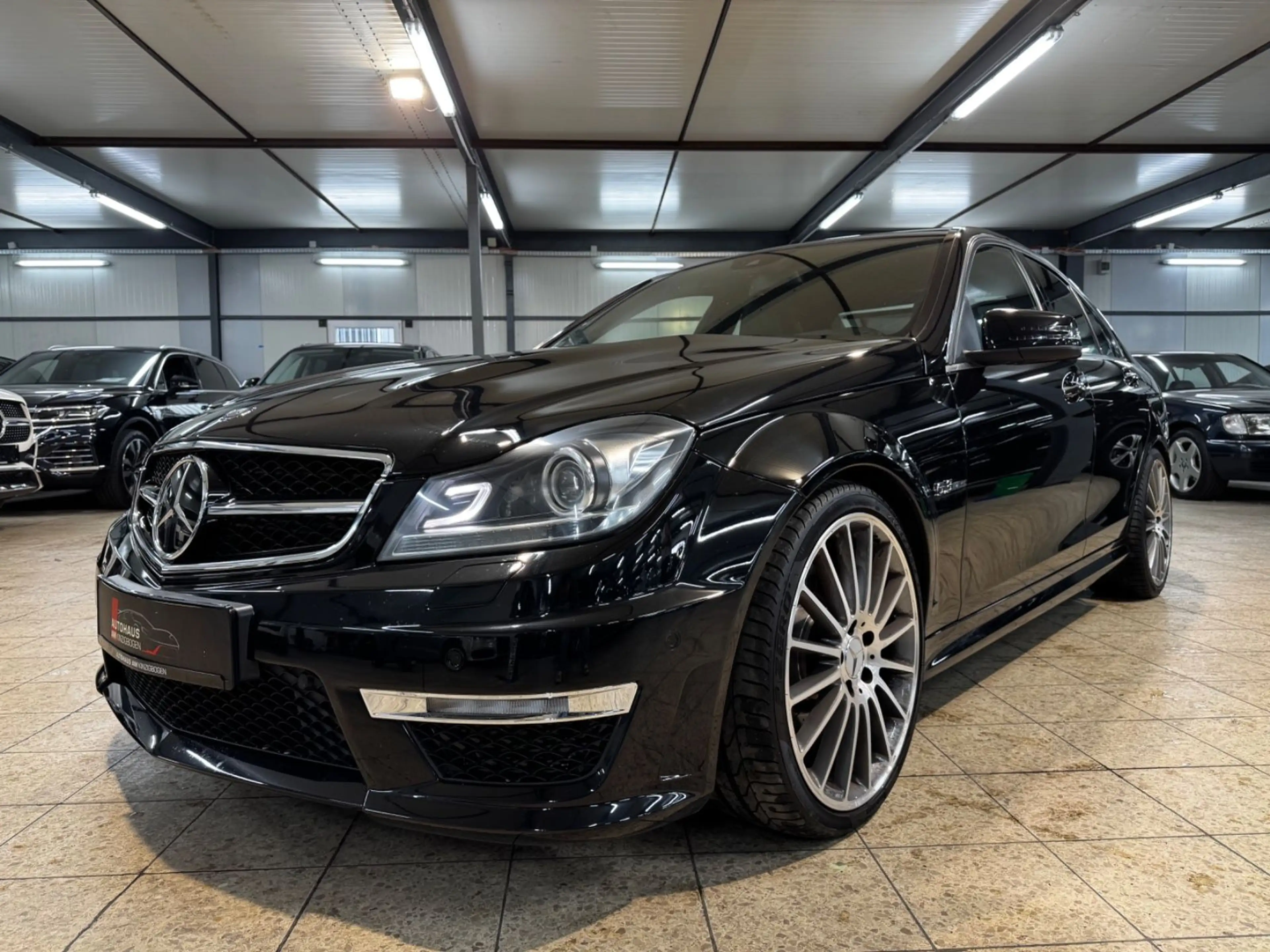 Mercedes-Benz C 63 AMG Lim. PERF.PACK*MEMO*SGLD*BIXEN*H&K*KAME — photo 4