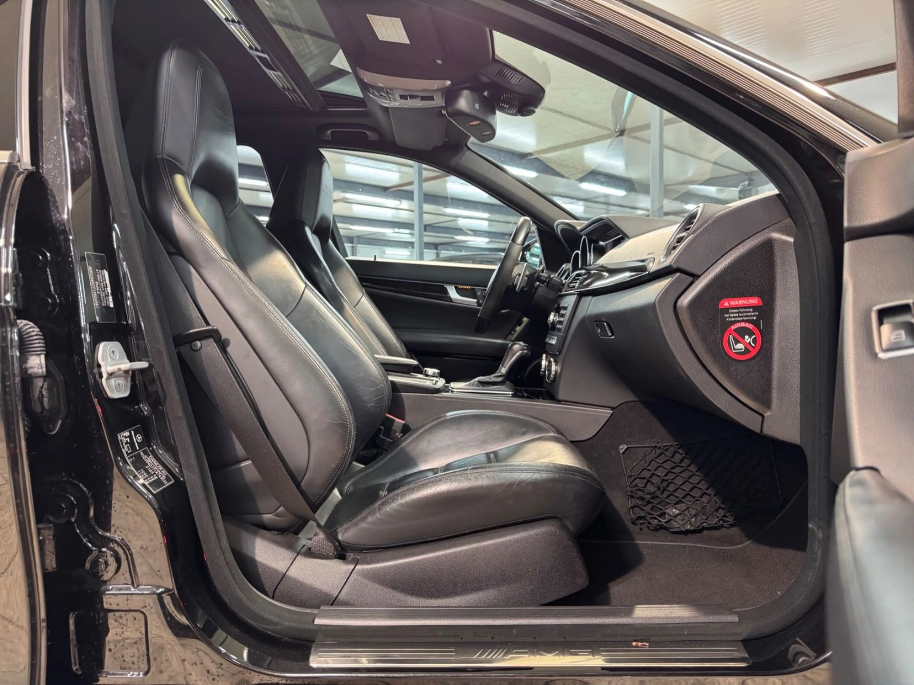 Mercedes-Benz C 63 AMG Lim. PERF.PACK*MEMO*SGLD*BIXEN*H&K*KAME — photo 6