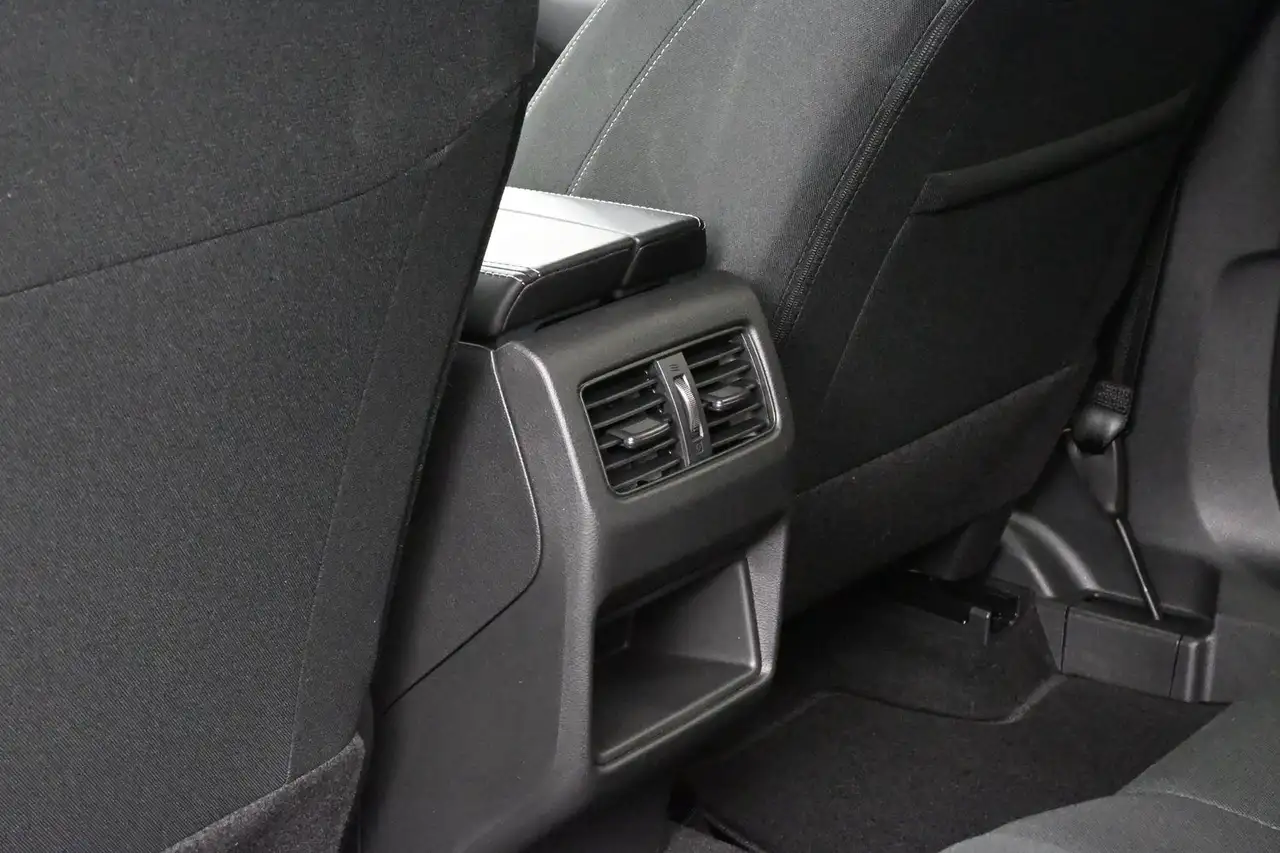 Nissan Rogue photo Nissan Rogue