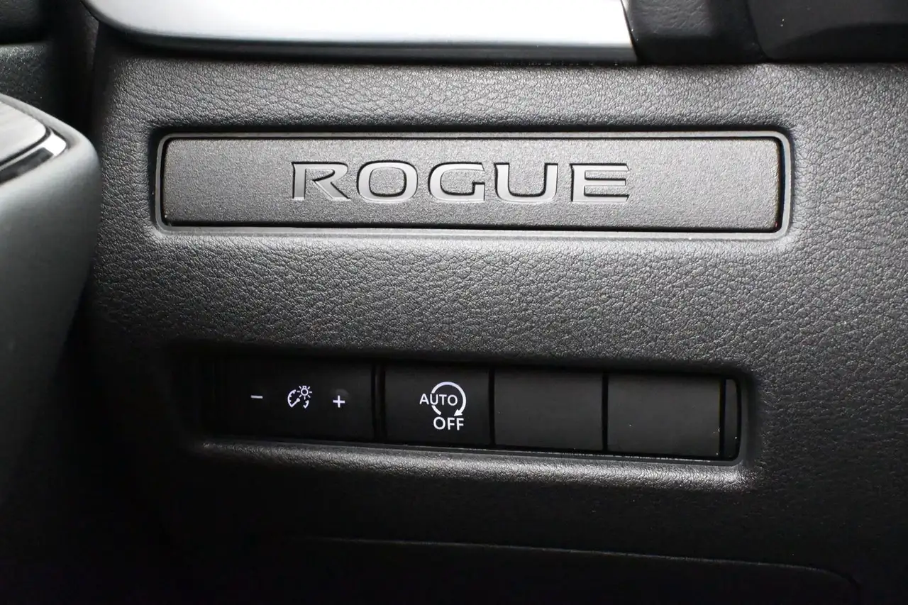 Nissan Rogue photo Nissan Rogue
