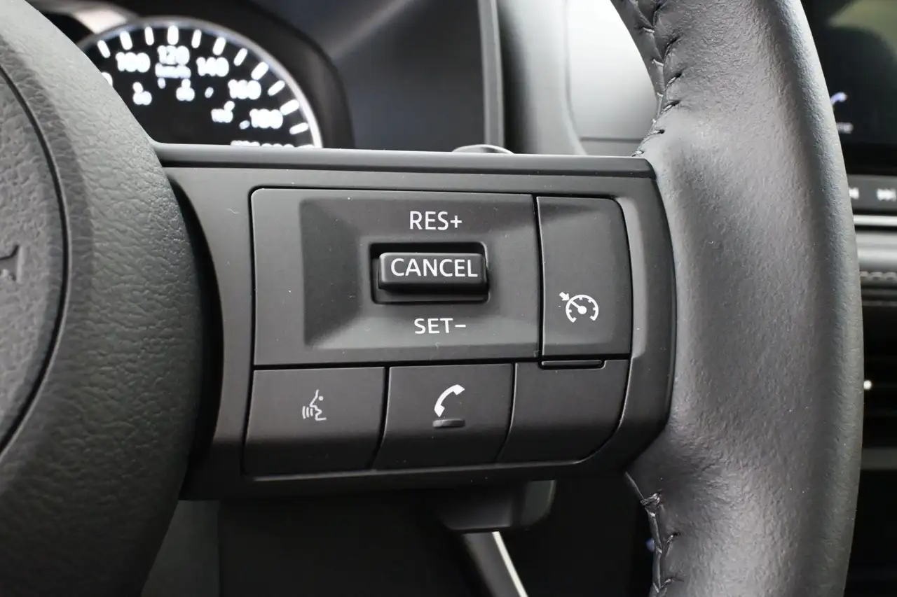 Nissan Rogue photo Nissan Rogue