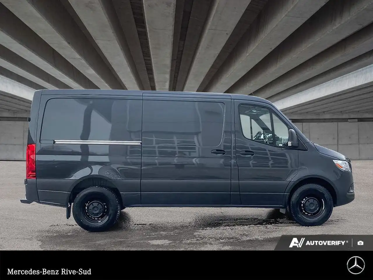 Mercedes-Benz Sprinter снимка Mercedes-Benz Sprinter