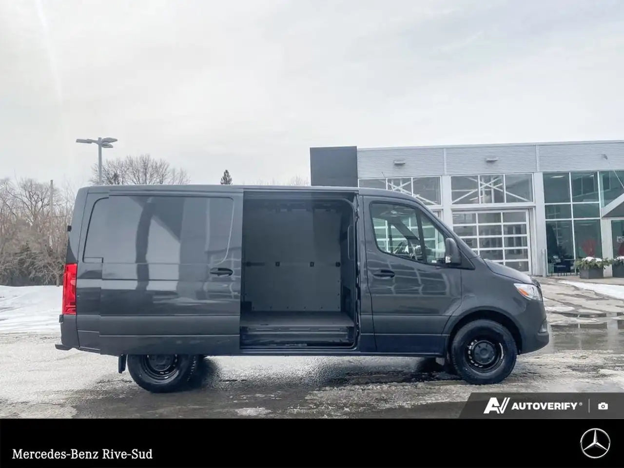 Mercedes-Benz Sprinter снимка Mercedes-Benz Sprinter
