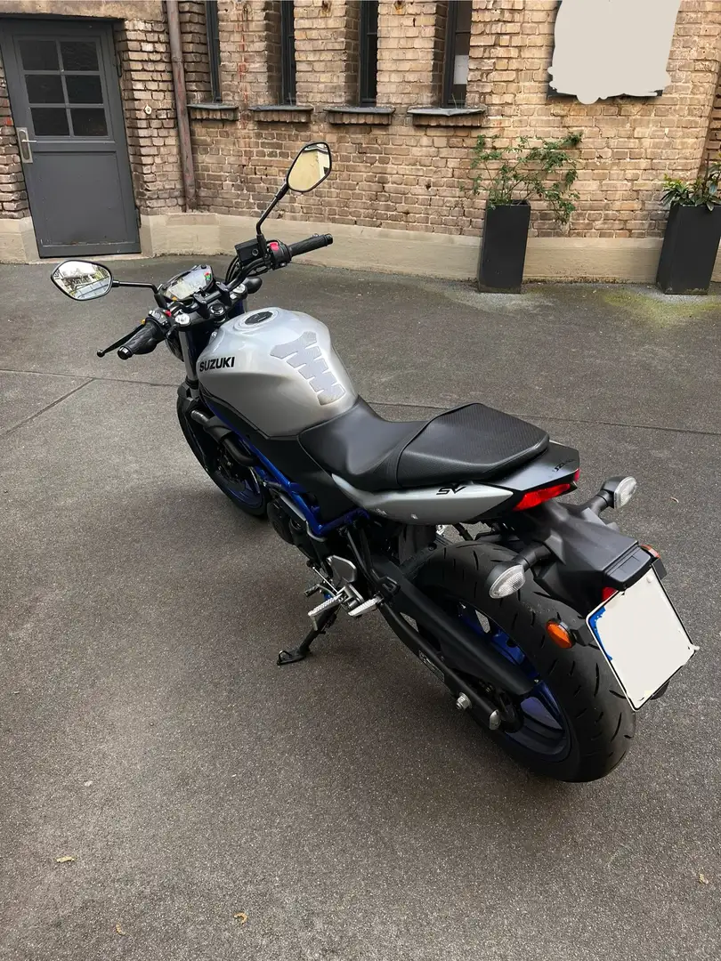 Suzuki SV 650 Niebieski - 2