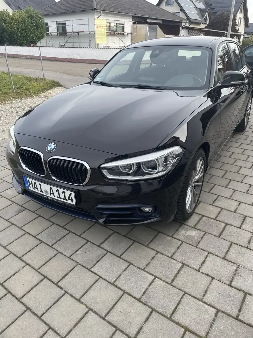 BMW 120 120 d xDrive Sport Line Braun - 1
