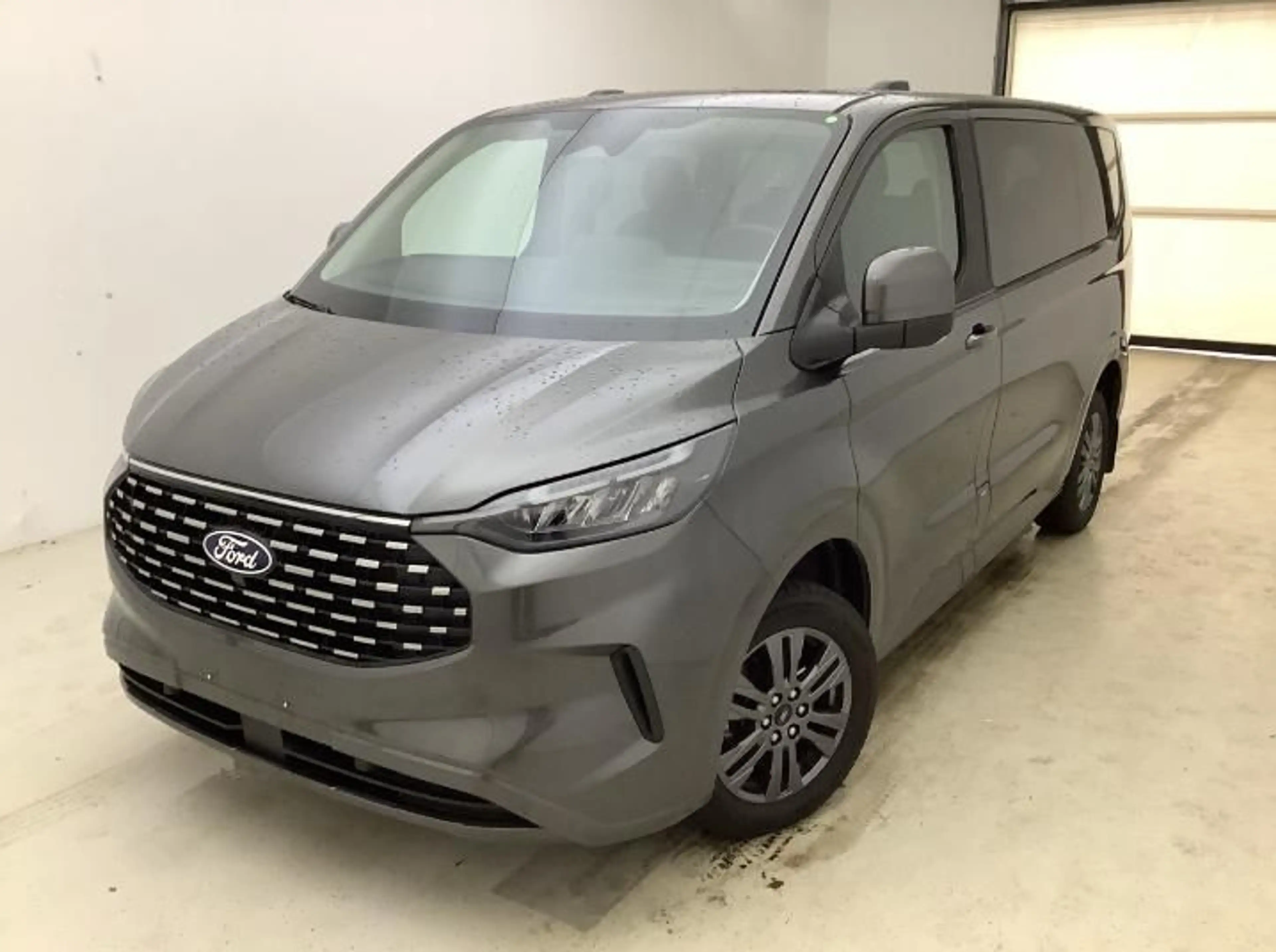 Ford Tourneo Custom L1 Tourneo Titanium AHK