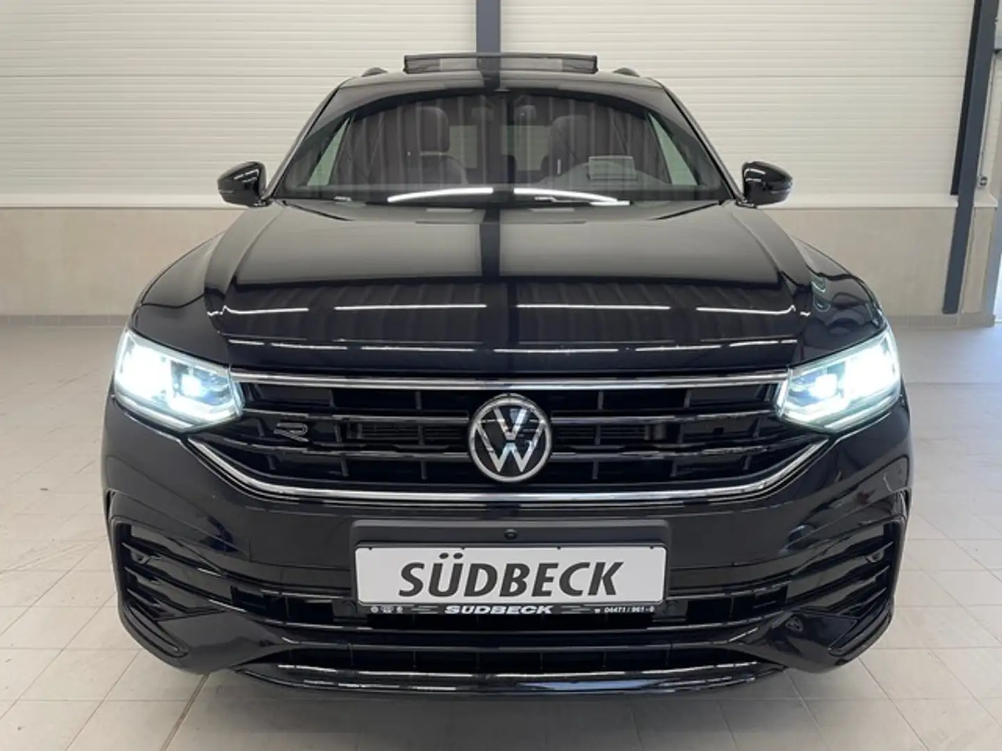 Volkswagen Tiguan 2.0 TDI R-Line 4Motion AHK+HARMAN-KARDON+KAMERA... Schwarz - 2