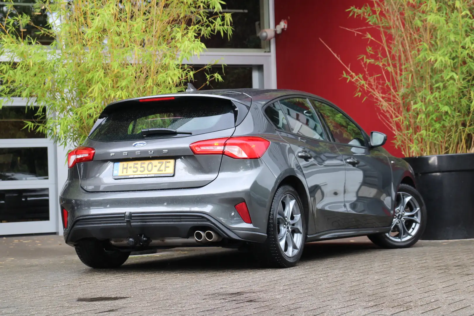 Ford Focus 1.0 EcoBoost ST Line Business | Trekhaak | Park As Grijs - 2