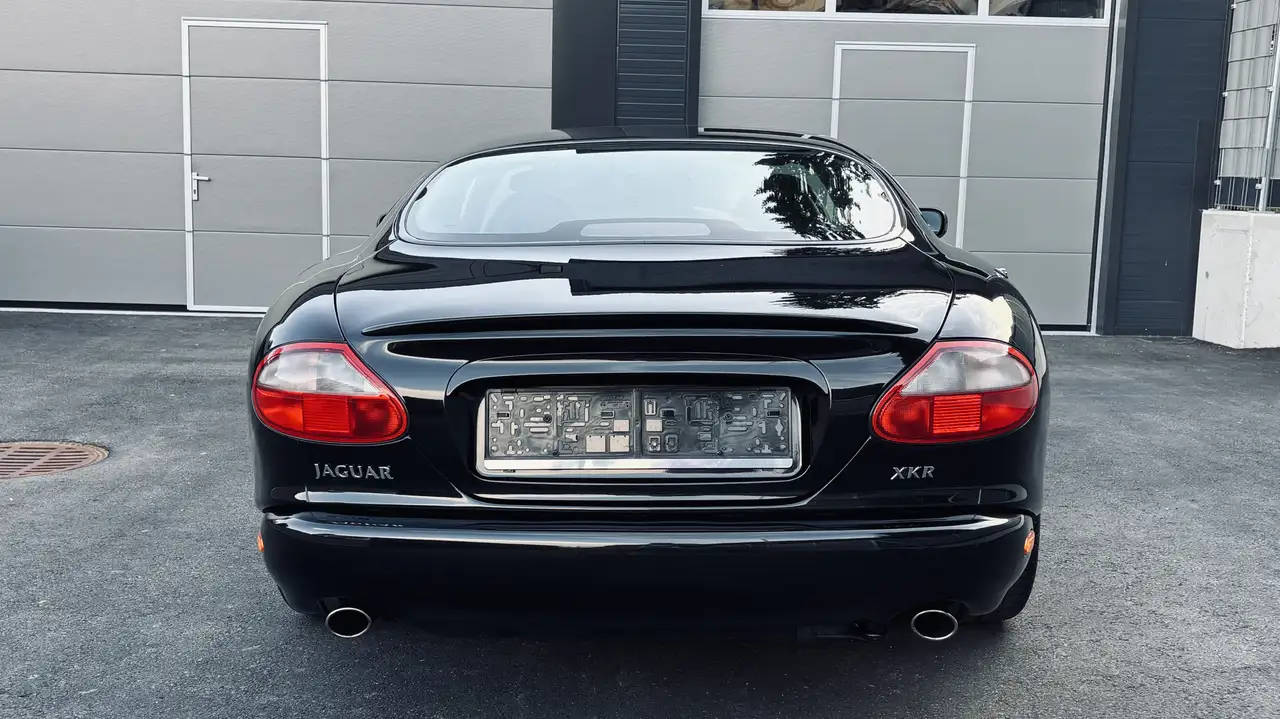 Jaguar XKR Coupé Kompressor, foto 4