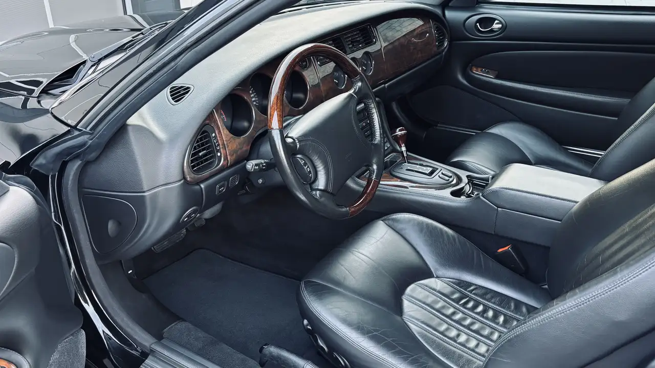 Jaguar XKR Coupé Kompressor, foto 7