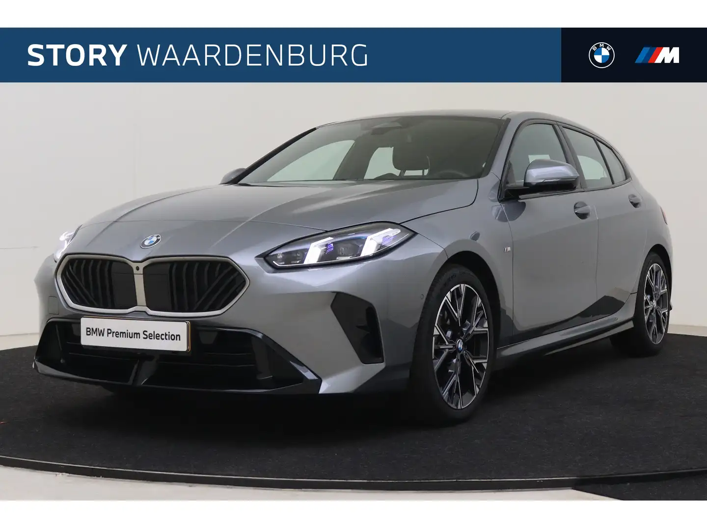 BMW 120 1 Serie M Sport Automaat / Sportstoelen / M Adapti Grijs - 1