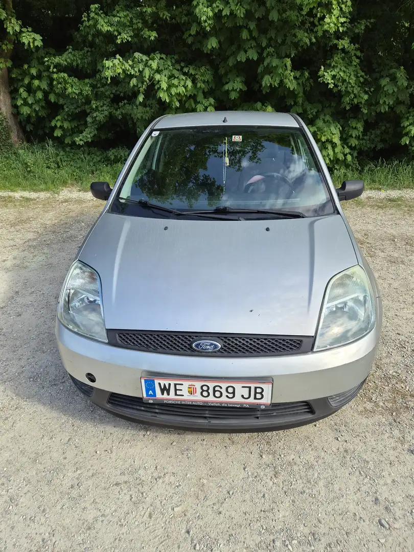 Ford Fiesta 1.3 - 2