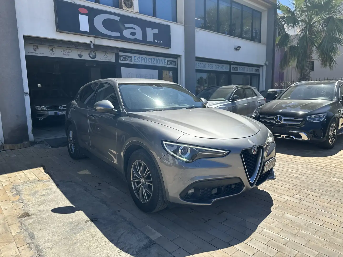 Alfa Romeo Stelvio Stelvio 2.2 t Super rwd 180cv auto Grigio - 2