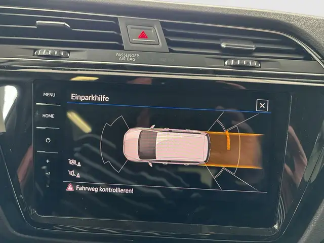 Volkswagen Touran view 17