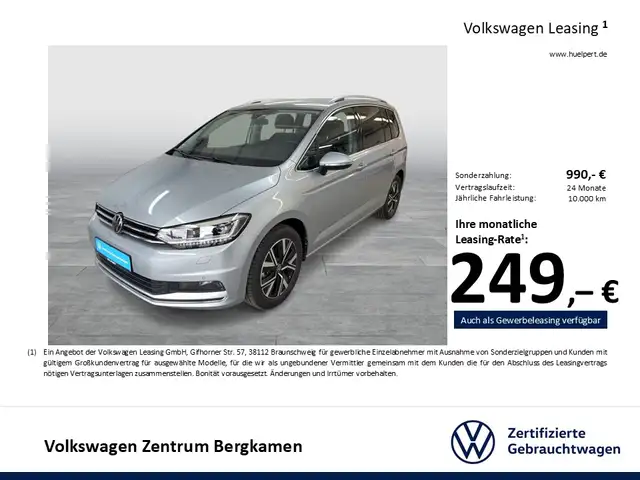 Volkswagen Touran view 3