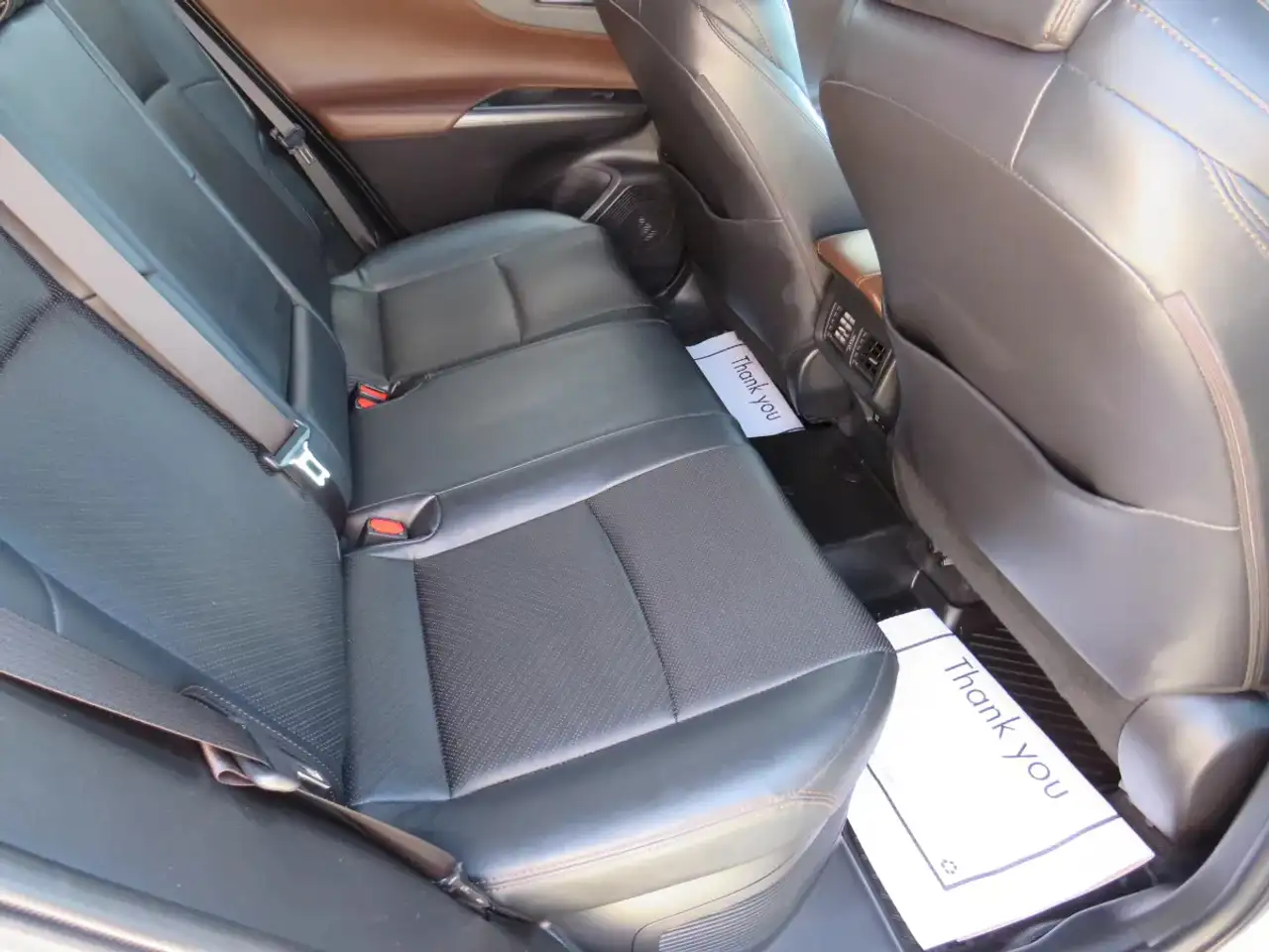 Toyota Venza снимка Toyota Venza