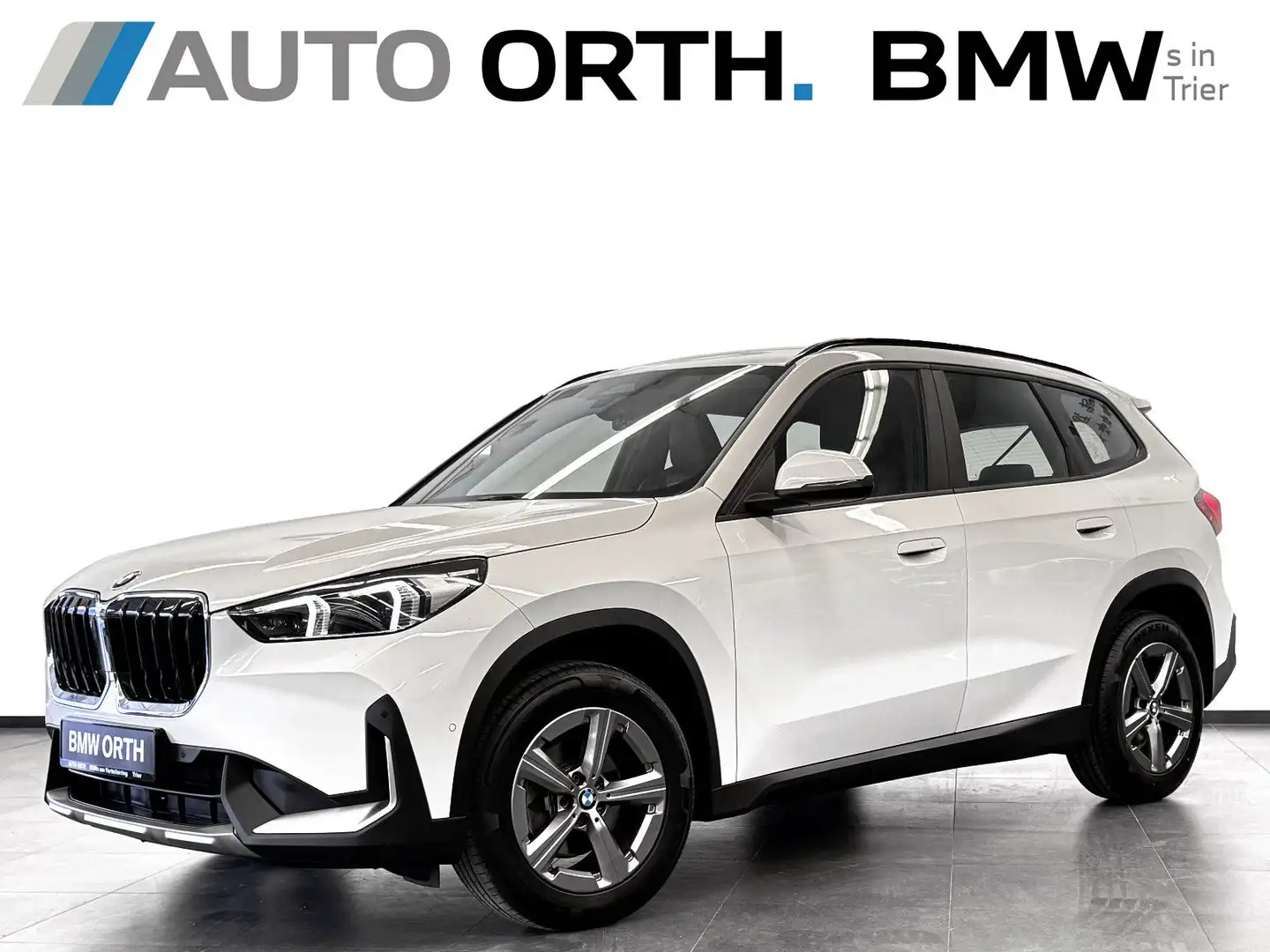 BMW X1 sDrive18i *U11* LEDER NAVI SPORTSITZE SHZ RFK Weiß - 1