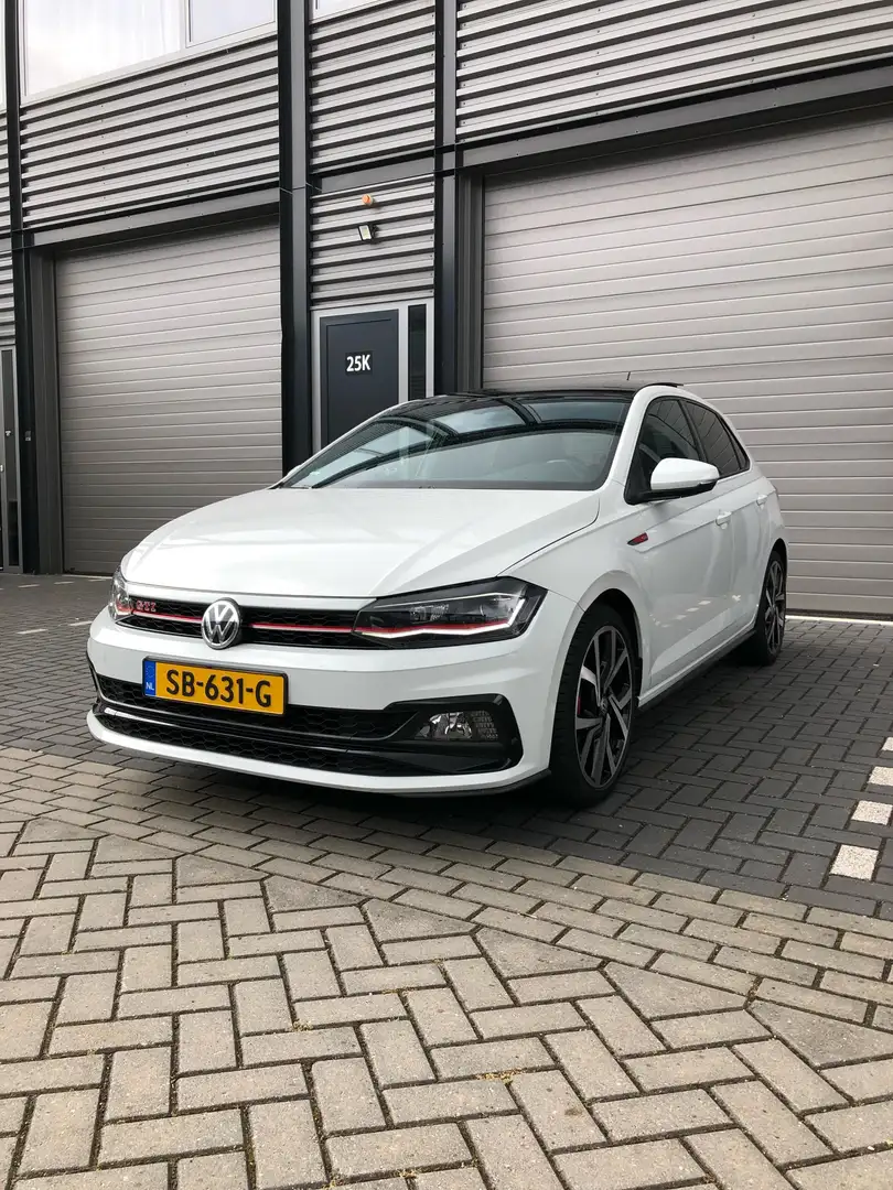 Volkswagen Polo 2.0 TSI GTI Wit - 1