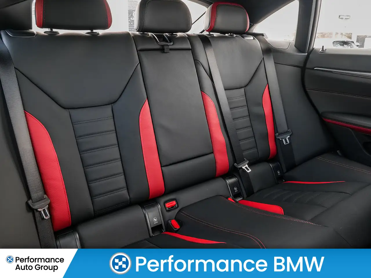 BMW 4 Series снимка BMW 4 Series