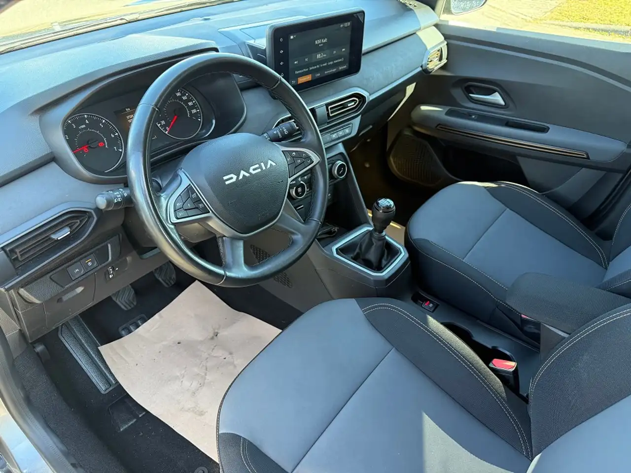 Dacia Sandero Stepway Extreme+ 7
