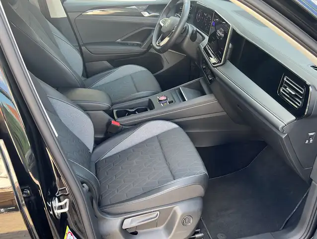 Volkswagen Tiguan view 7