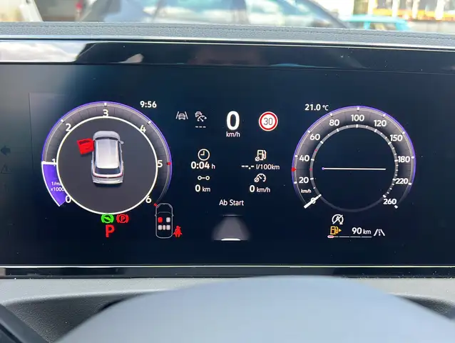 Volkswagen Tiguan view 14
