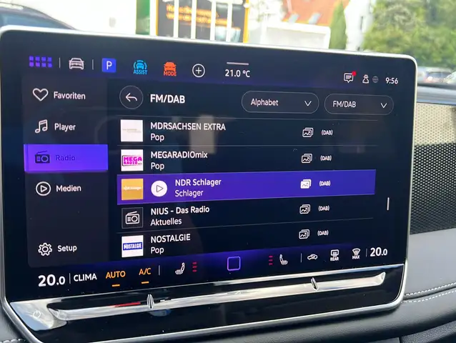 Volkswagen Tiguan view 15