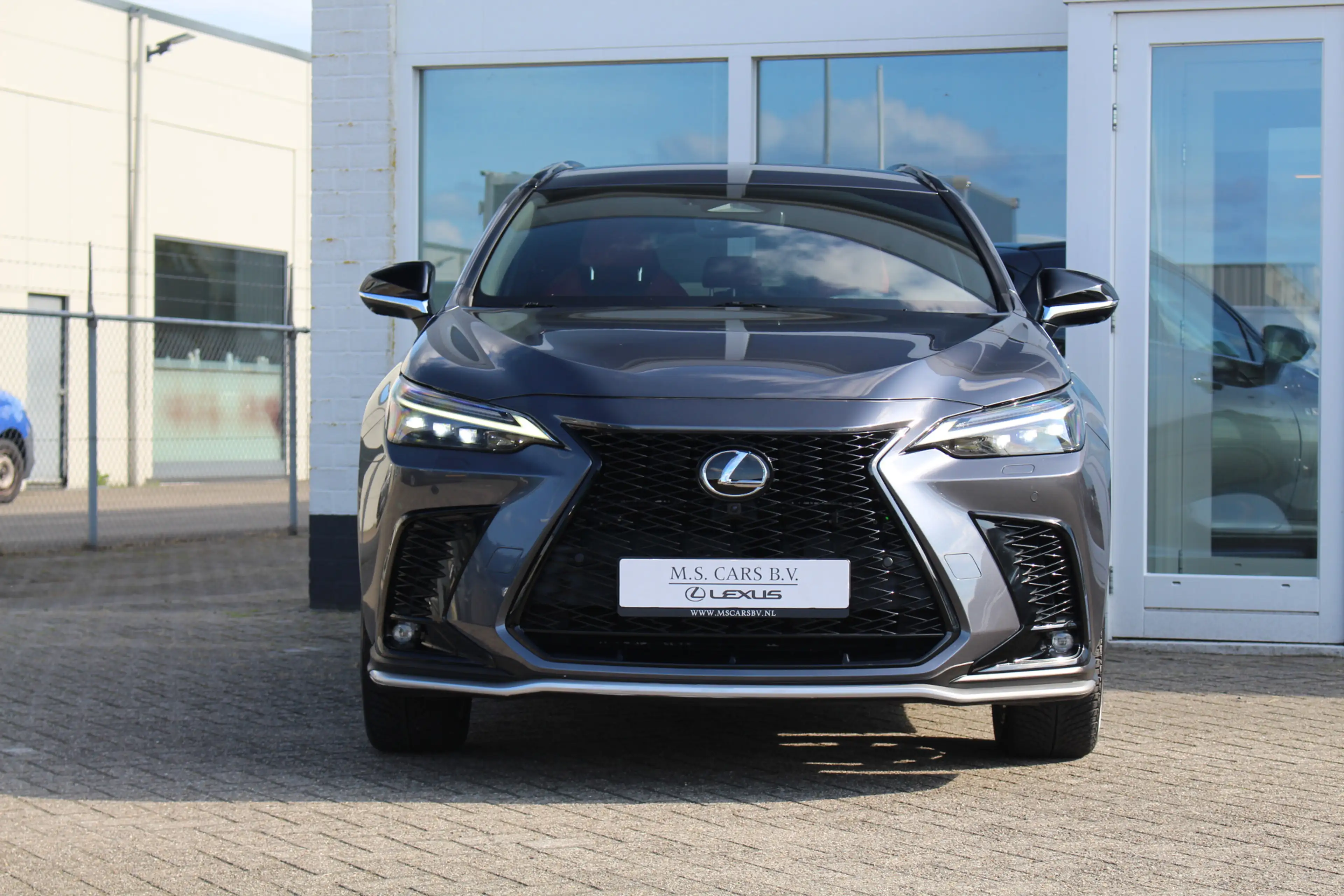 Lexus NX 450h+ AWD F-SPORT Plug-in hybride I Trekhaak I Applecarp — photo 3