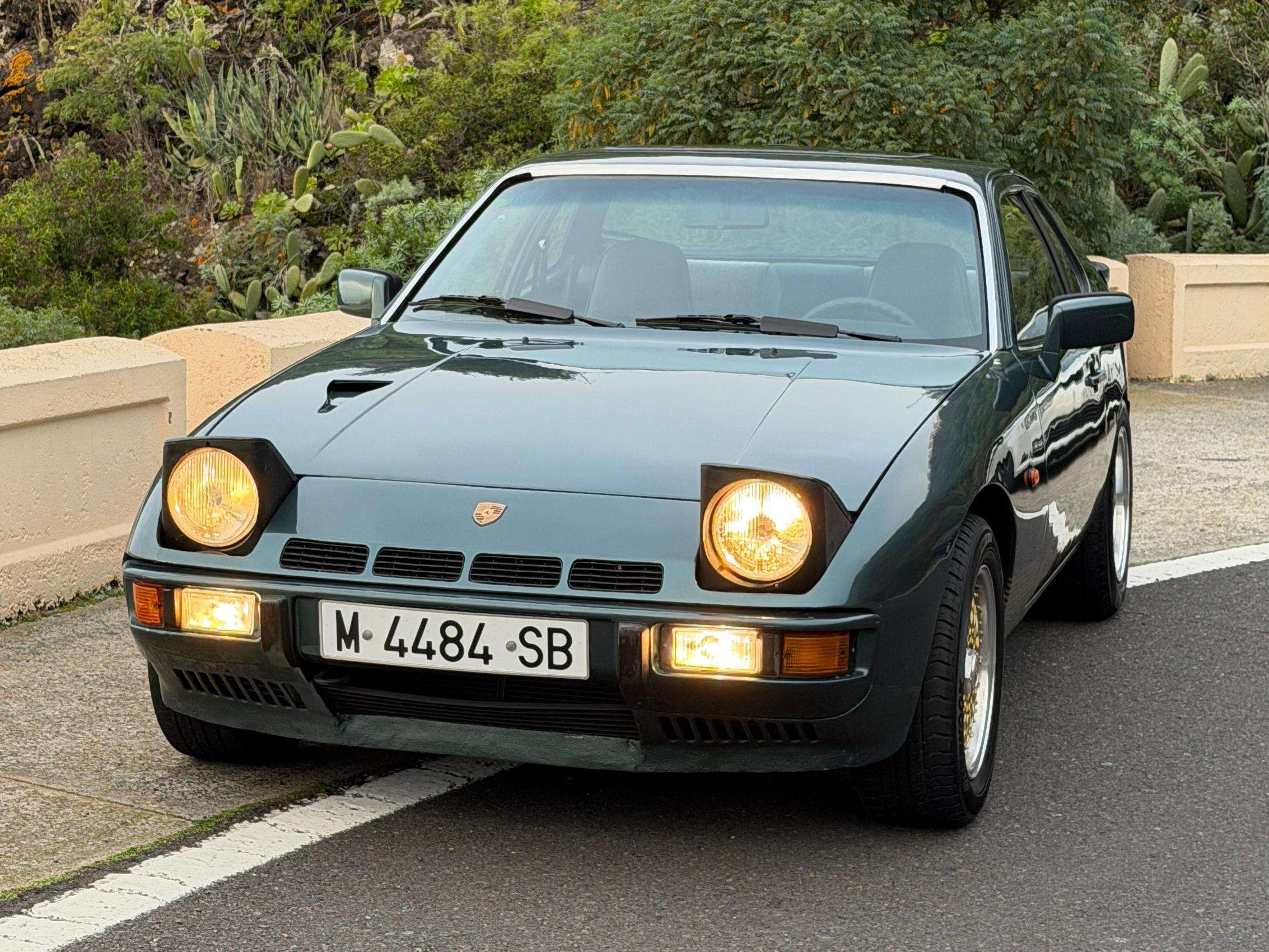 Porsche 924 924 2.0 Turbo - foto 1