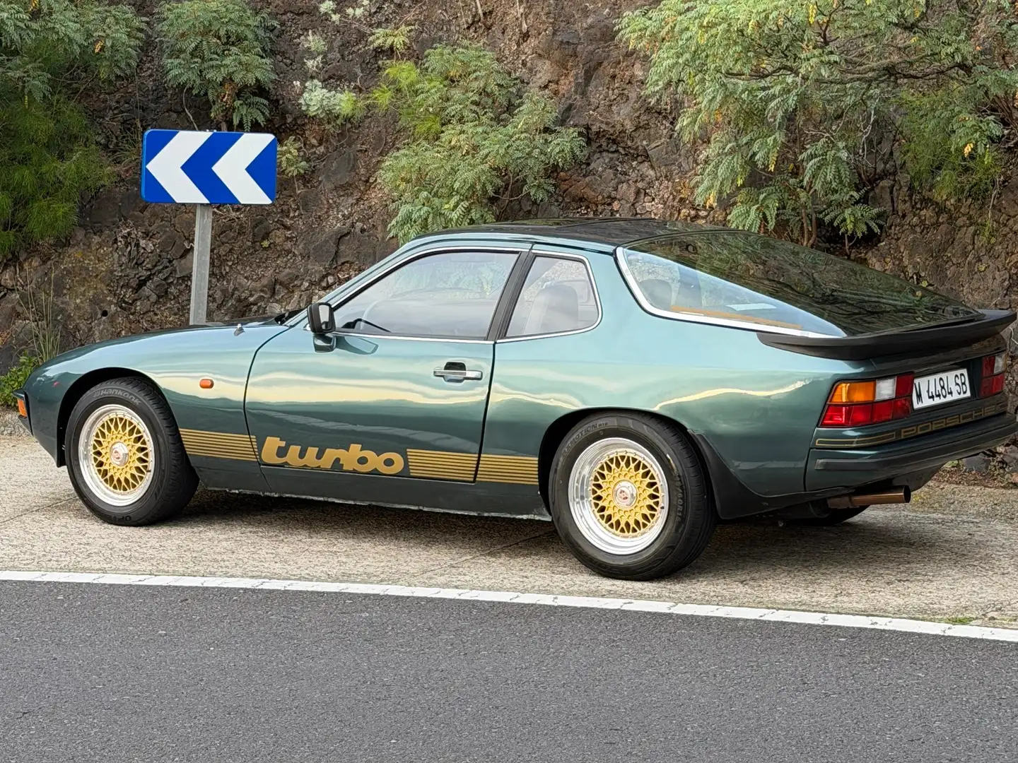 Porsche 924 924 2.0 Turbo Grün - 2