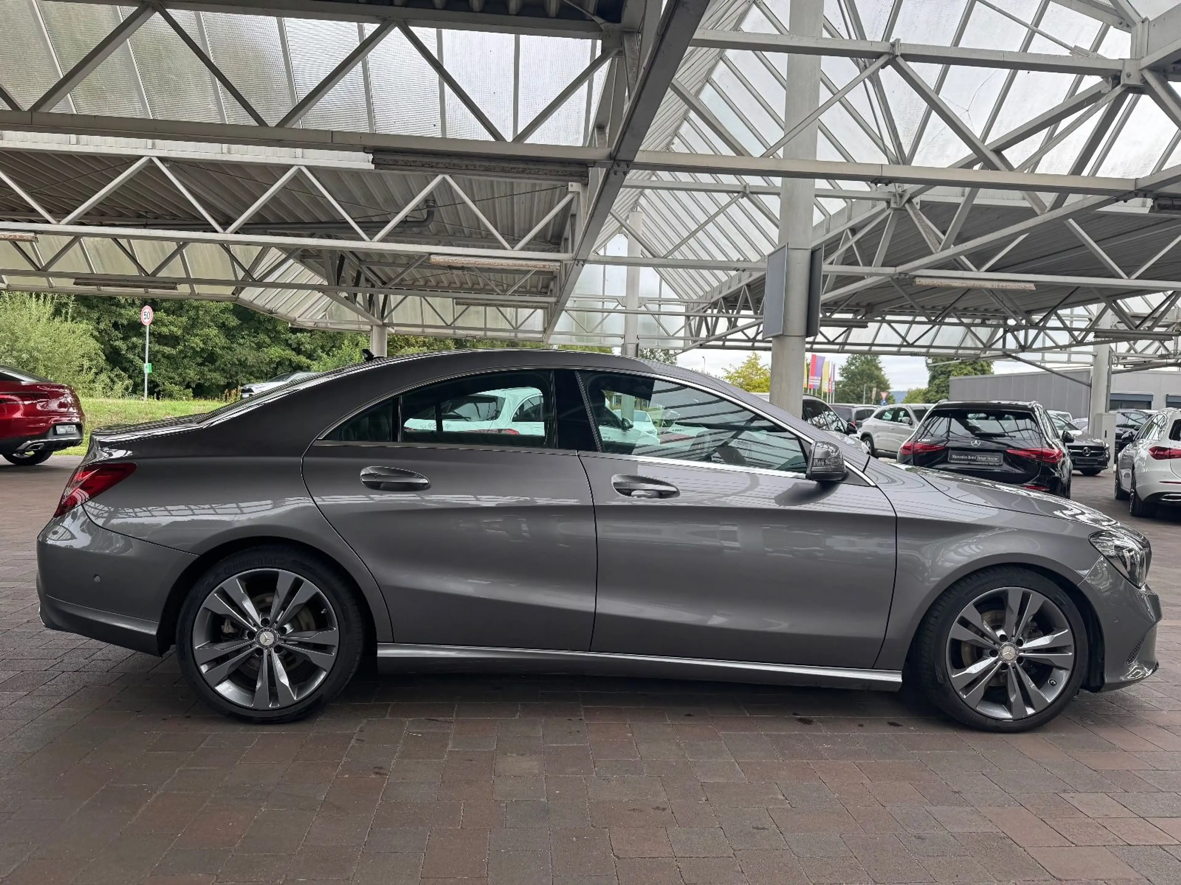 Mercedes-Benz CLA 200 Score/PANORAMA/KAMERA/NAVI/18ZOLL/1.HAND — photo 9