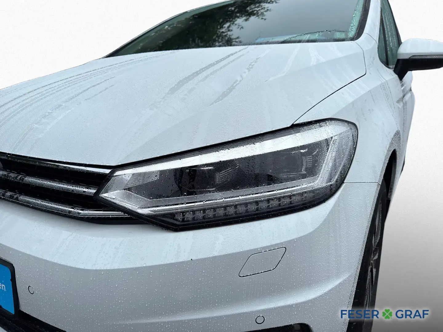 Volkswagen Touran 2.0 TDI Move DSG KAM AHK LED ACC NAVI APP Weiß - 2