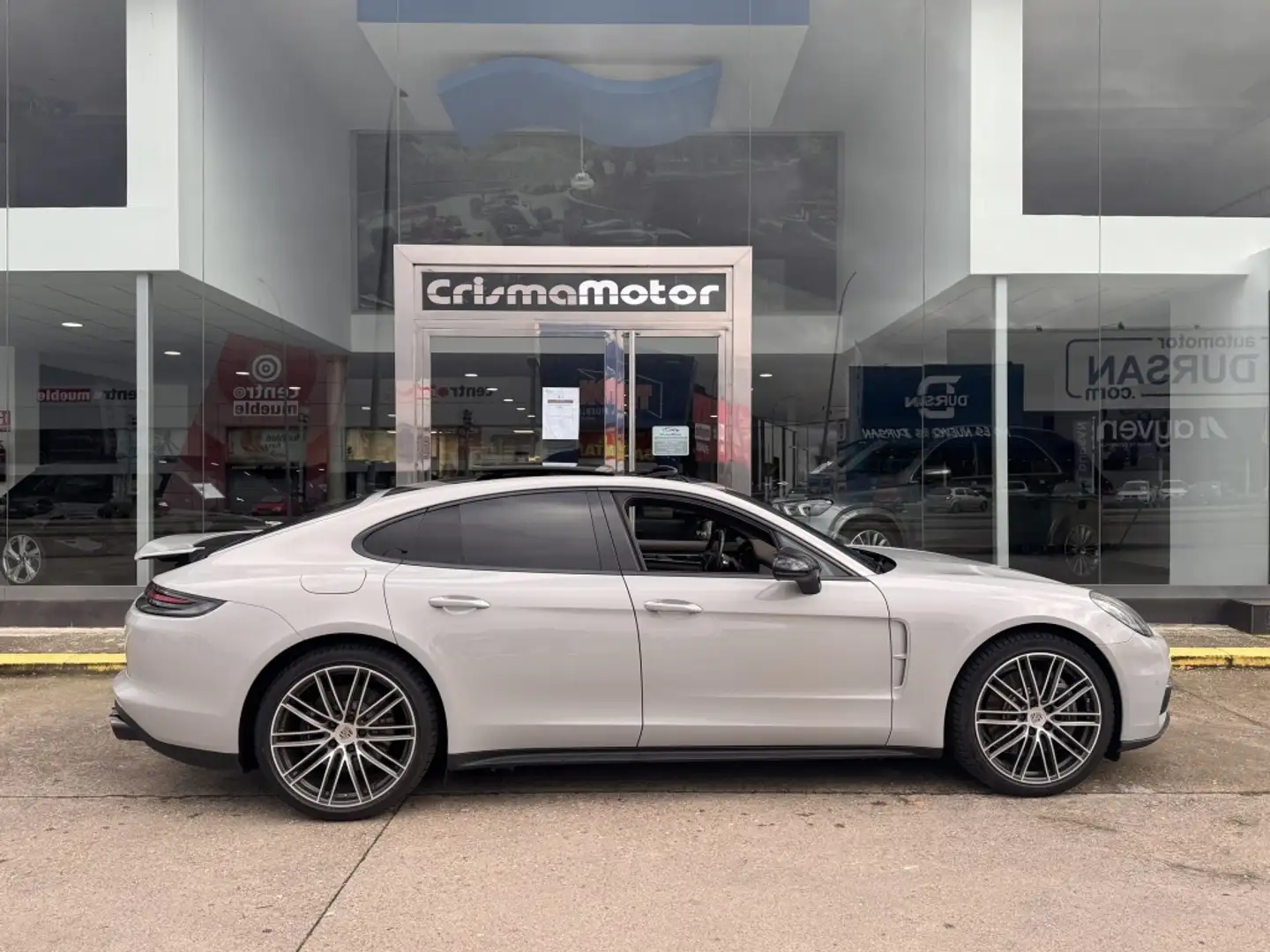 Porsche Panamera 4 e-Hybrid Gris - 2