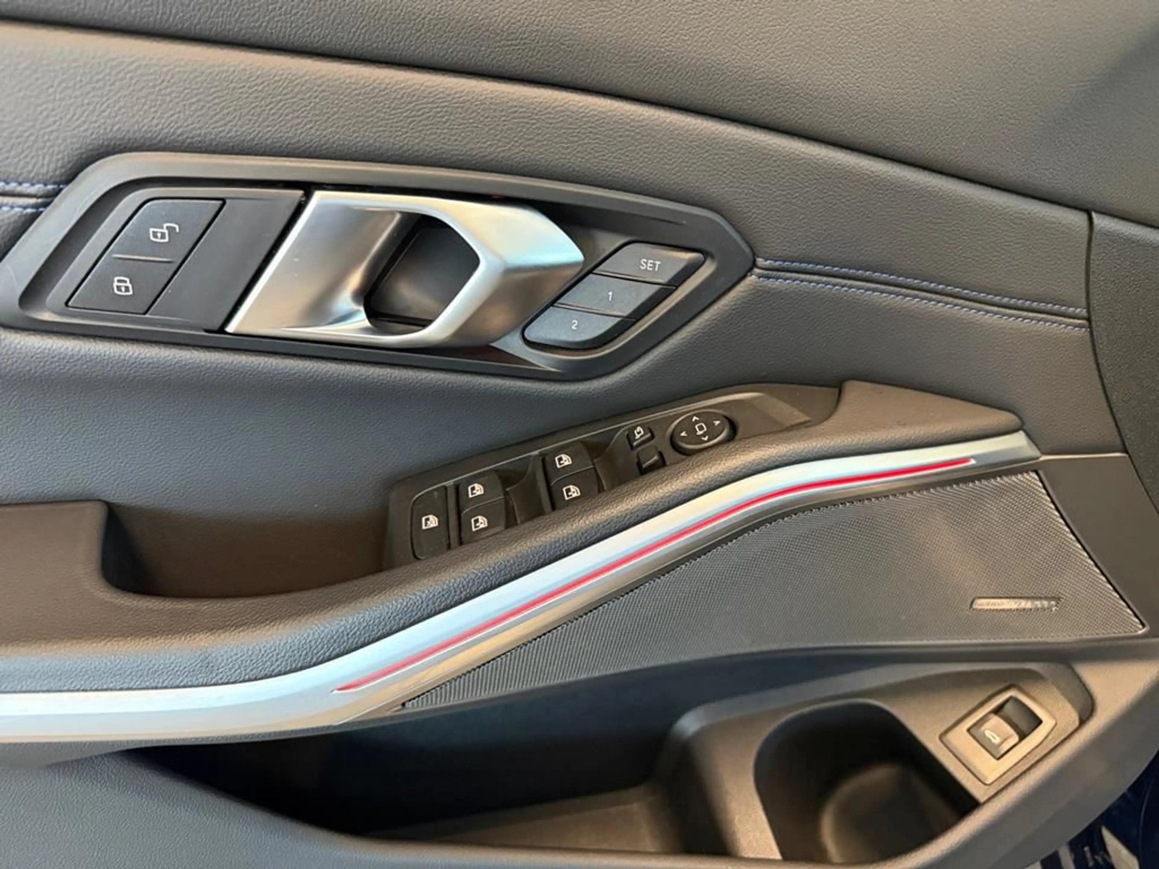 BMW 340 M Sport Pro — photo 10