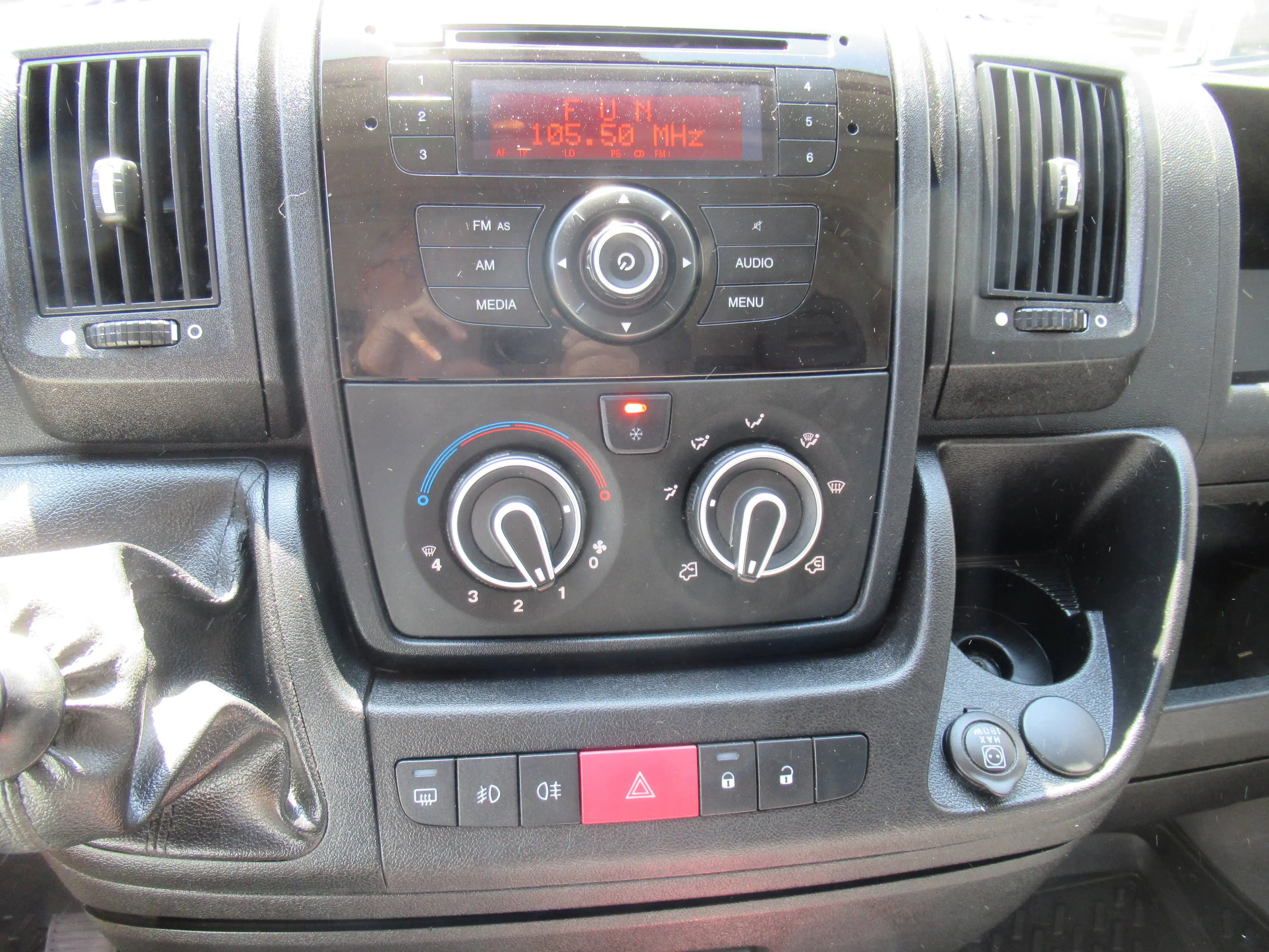 Peugeot Boxer Boxer 2.2 HDi L2H2 FAP (EU5) — photo 8