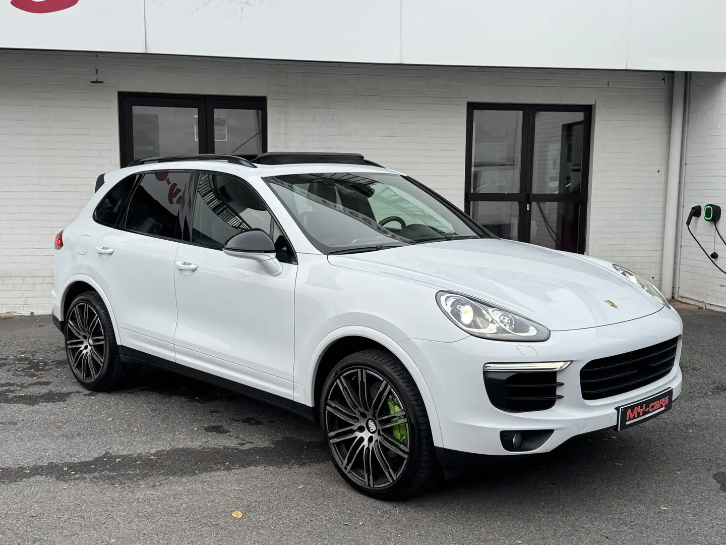 Porsche Cayenne 3.0 TD V6 AUTOMATIQUE TOIT PANO GPS CUIR FULL Wit - 2
