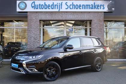 Mitsubishi Outlander 2.4 PHEV Intense CAMERA TREKHAAK-AFN ALCANTARA/LEE