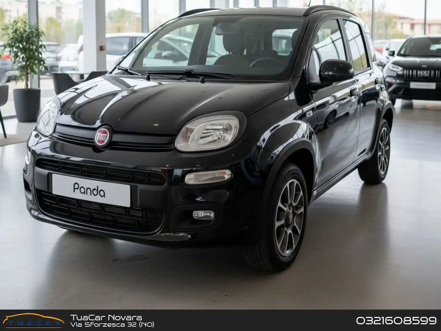 Fiat Panda 1.0 70cv Hybrid crna - 1